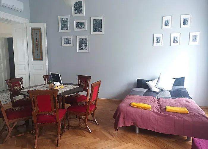 Imola House In The City Center